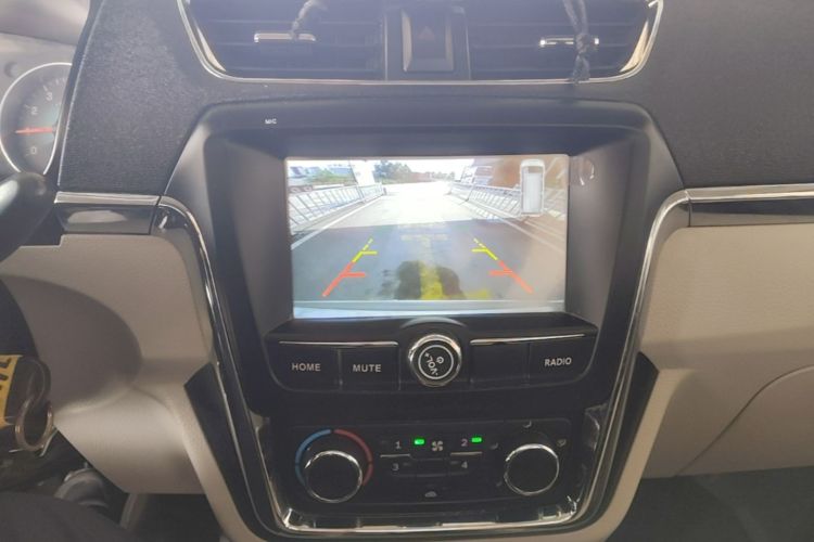 Used Jinbei New Hiace X30L 2022 1.5L Wealth Edition Air-Conditioning-Free Van China VI Standard SWC15M Audio And AC Panel