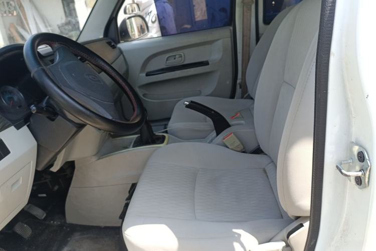 Used Jinbei New Hiace X30L 2022 1.5L Luxury Central Air-Conditioned Coach China VI Standard SWC15M Left Front Seat