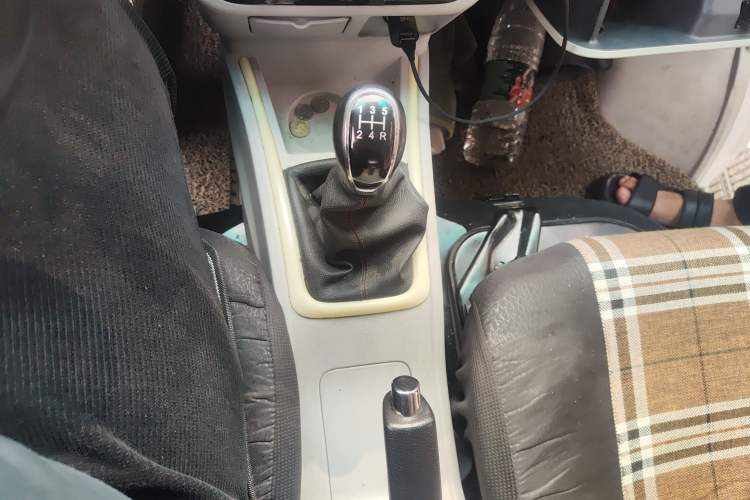 Used Jinbei New Hiace X30L 2022 1.5L Super-Comfort Edition Air-Conditioning-Free Bus China VI Standard SWC15M Gear Lever