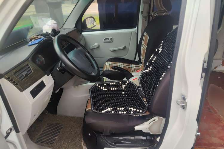 Used Jinbei New Hiace X30L 2022 1.5L Super-Comfort Edition Air-Conditioning-Free Bus China VI Standard SWC15M Left Front Seat