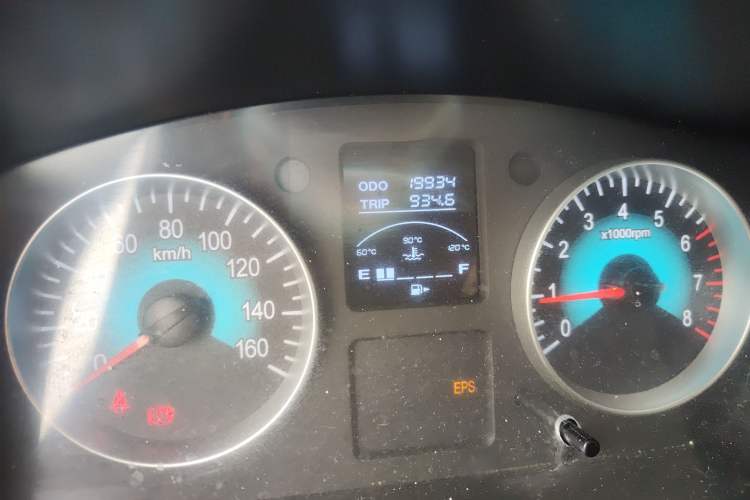 Used Jinbei New Hiace X30L 2022 1.5L Super-Comfort Edition Air-Conditioning-Free Bus China VI Standard SWC15M Odometer Close Up