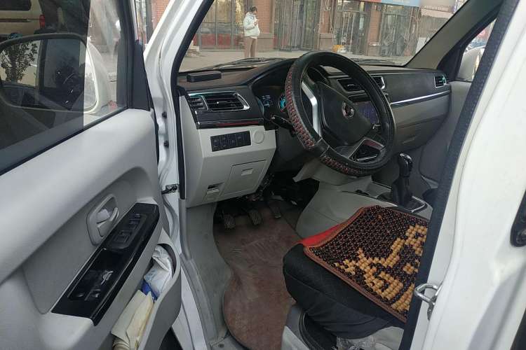 Used Jinbei New Hiace X30L 2022 1.5L Wealth Edition Non-Air-Conditioned Bus China VI Standard SWC15M Driver Seat