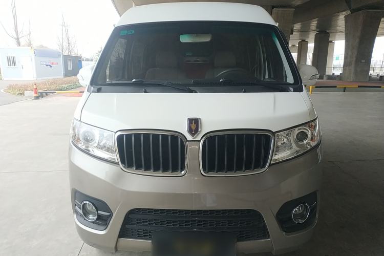 Used Jinbei New Hiace X30L 2022 1.5L Wealth Edition Air-Conditioning-Free Van China VI Standard SWC15M Exterior 1