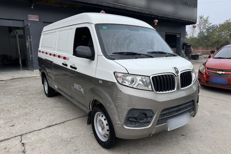 Used Jinbei New Hiace X30L 2022 1.5L Super Enjoyment Edition Air-Conditioning-Free Van China VI Standard SWC15M Exterior 2