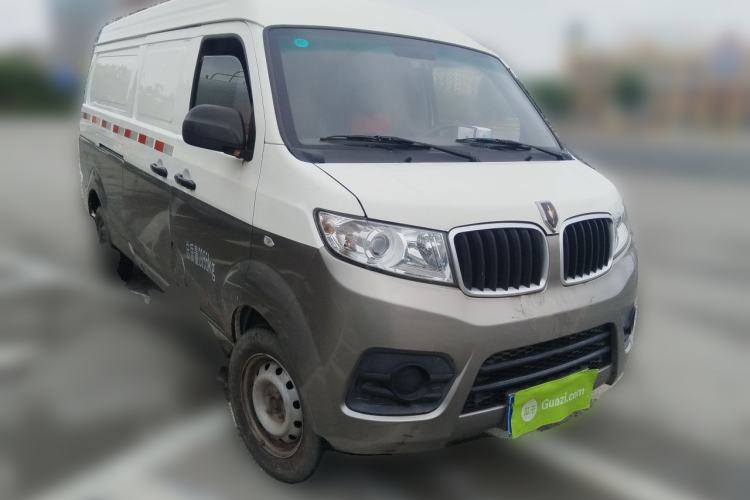 Used Jinbei New Hiace X30L 2022 1.5L Super-Comfort Edition Air-Conditioning-Free Bus China VI Standard SWC15M Front Right 45 Deg