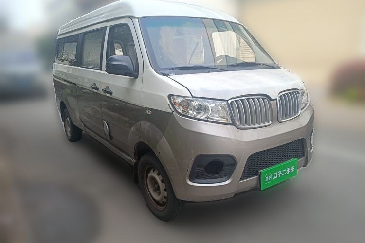 Used Jinbei New Hiace X30L 2022 1.5L Super-Comfort Edition Air-Conditioning-Free Bus China VI Standard SWC15M Front Right 45 Deg