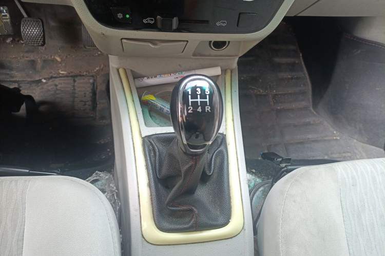 Used Jinbei New Hiace X30L 2022 1.5L Super-Comfort Edition Air-Conditioning-Free Bus China VI Standard SWC15M Gear Lever