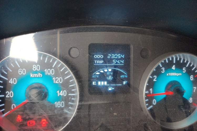 Used Jinbei New Hiace X30L 2022 1.5L Luxury Central Air-Conditioned Coach China VI Standard SWC15M Odometer Close Up
