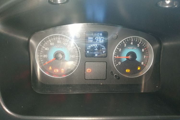 Used Jinbei New Hiace X30L 2022 1.5L Super Enjoyment Edition Air-Conditioning-Free Van China VI Standard SWC15M Odometer Close Up