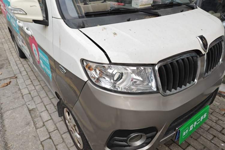 Used Jinbei New Hiace X30L 2022 1.5L Wealth Edition Non-Air-Conditioned Bus China VI Standard SWC15M Right Front Headlight