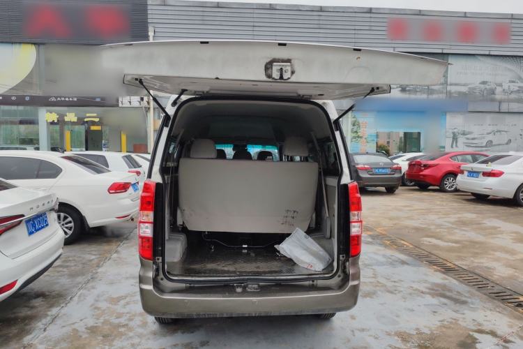 Used Jinbei New Hiace X30L 2022 1.5L Luxury Central Air-Conditioned Coach China VI Standard SWC15M Trunk