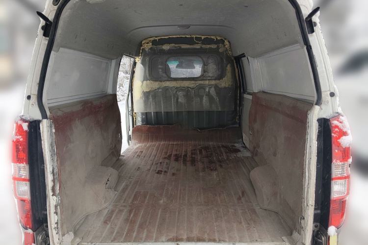 Used Jinbei New Hiace X30L 2022 1.5L Wealth Edition Air-Conditioning-Free Van China VI Standard SWC15M Trunk