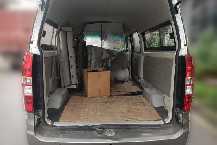 Used Jinbei New Hiace X30L 2022 1.5L Super-Comfort Edition Air-Conditioning-Free Bus China VI Standard SWC15M Trunk