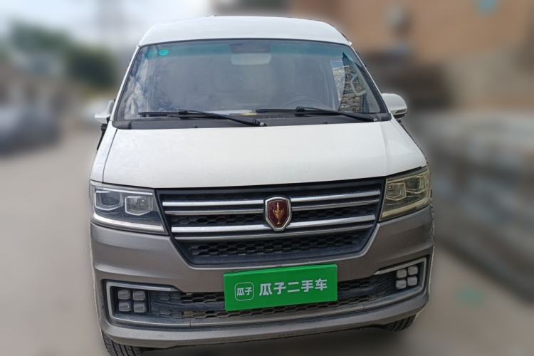 Used Jinbei New Hiace X30L 2023 1.5L Wealth Edition Van 2/5 Seats Non-Air-Conditioned Version SWC15M Front