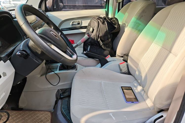 Used Jinbei New Hiace X30L 2023 1.5L Wealth Edition Passenger Van 5/6/7-Seater Central Air Conditioning Version SWC15M Left Front Seat