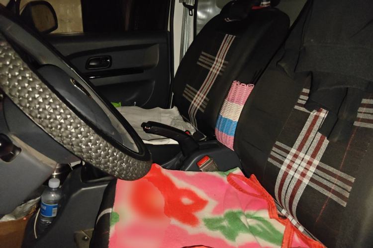 Used Jinbei New Hiace X30L 2023 1.5L Wealth Edition Van 2/5-Seater Air-Conditioned Model SWC15M Left Front Seat