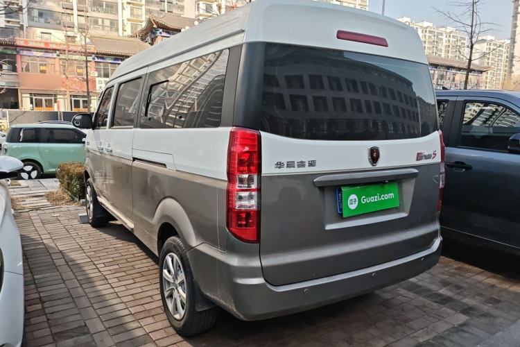 Used Jinbei New Hiace X30L 2023 1.5L Wealth Edition Passenger Van 5/6/7-Seater Central Air Conditioning Version SWC15M Rear Left 45 Deg