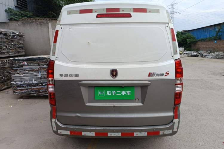 Used Jinbei New Hiace X30L 2023 1.5L Wealth Edition Van 2/5 Seats Non-Air-Conditioned Version SWC15M Rear
