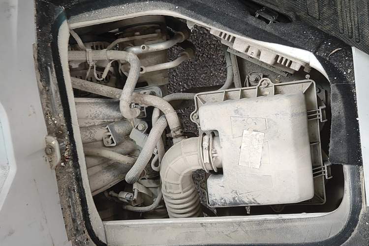 Used Jinbei New Hiace X30L  Engine Bay Right