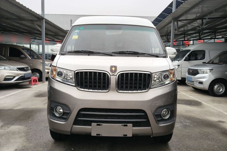 Used Jinbei New Hiace X30L 2023 1.5L Wealth Edition Van 2/5-Seater Air-Conditioned Model SWC15M Exterior 2