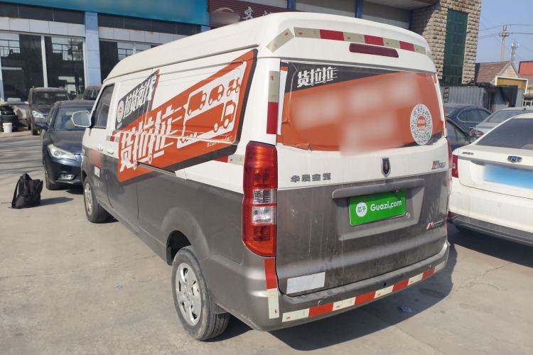 Used Jinbei New Hiace X30L 2023 1.5L Wealth Edition Van 2/5 Seats Non-Air-Conditioned Version SWC15M Exterior 2