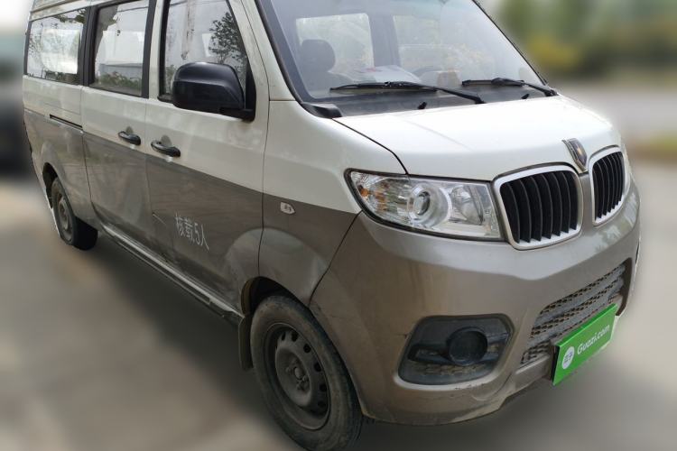 Used Jinbei New Hiace X30L 2023 1.5L Super Enjoyment Van 2/5 Seats Non-Air-Conditioned Version SWC15M Front Right 45 Deg