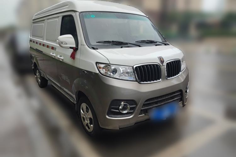 Used Jinbei New Hiace X30L  Front Right 45 Deg