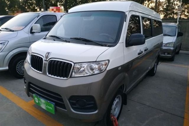 Used Jinbei New Hiace X30L 2023 1.5L Super-Enjoyment Edition Passenger Van 5/6/7-Seater Non-Air-Conditioned Version SWC15M