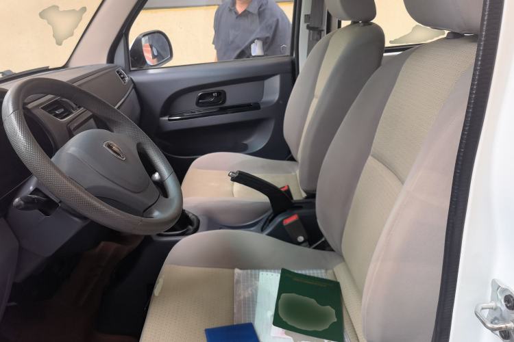 Used Jinbei New Hiace X30L  Left Front Seat