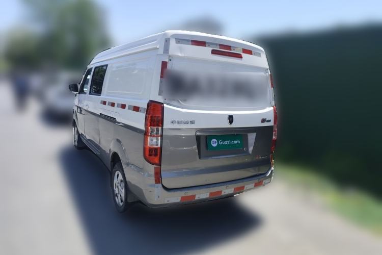 Used Jinbei New Hiace X30L 2023 1.5L Wealth Edition Van 2/5-Seater Air-Conditioned Model SWC15M Rear Left 45 Deg