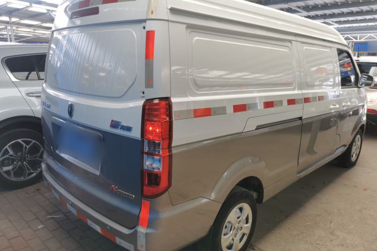 Used Jinbei New Hiace X30L 2023 1.5L Wealth Edition Van 2/5 Seats Non-Air-Conditioned Version SWC15M Rear Right 45 Deg
