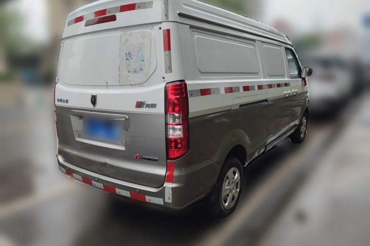 Used Jinbei New Hiace X30L  Rear Right 45 Deg
