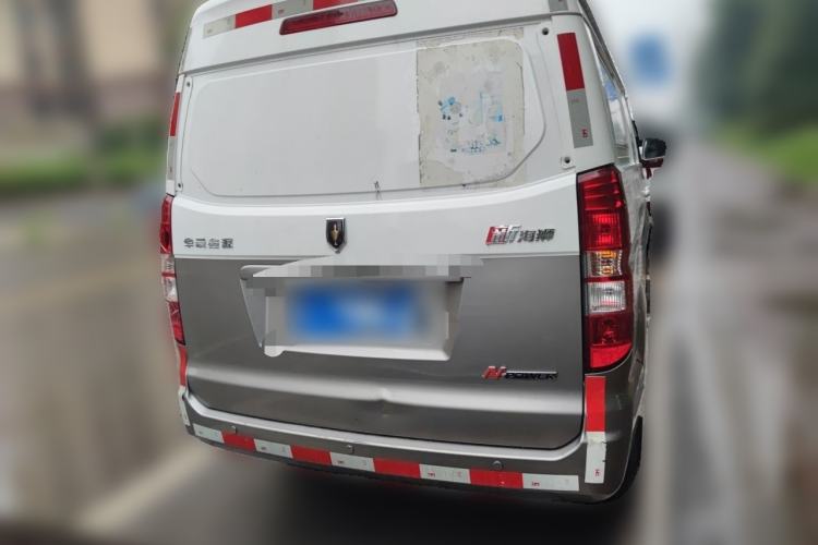 Used Jinbei New Hiace X30L  Rear