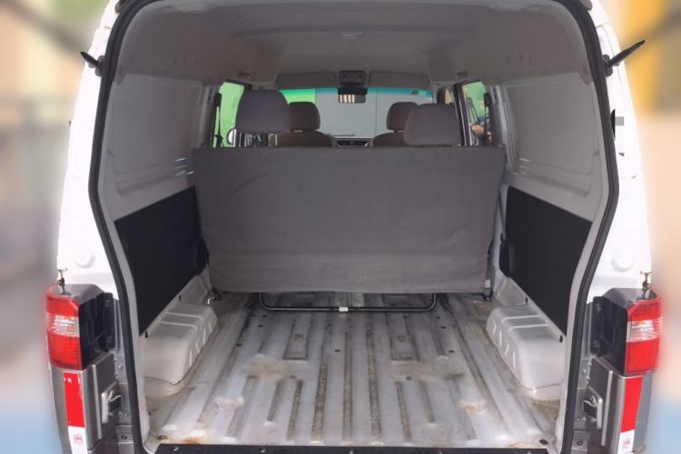 Used Jinbei New Hiace X30L  Trunk