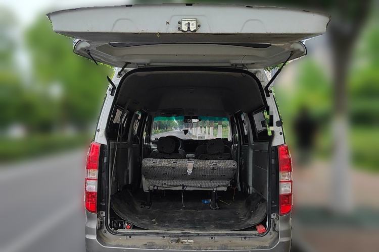Used Jinbei New Hiace X30L  Trunk