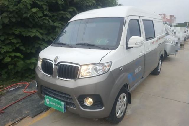 Used Jinbei New Hiace X30L 2023 1.5L Wealth Edition Van 2/5 Seats Non-Air-Conditioned Version SWC15M
