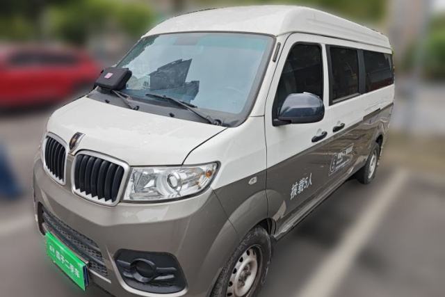 Used Jinbei New Hiace X30L 2024 Champion Edition Passenger Vehicle 5/6/7 Seats