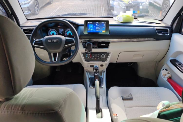 Used Jinbei New Hiace X30L 2024 Wealth Edition Passenger Vehicle 5/6/7 Seater Center Console