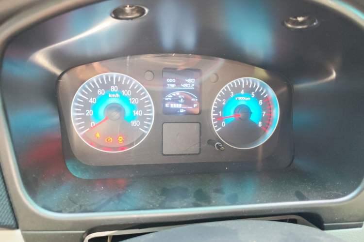 Used Jinbei New Hiace X30L 2024 Wealth Edition Passenger Vehicle 5/6/7 Seater Instrument Cluster