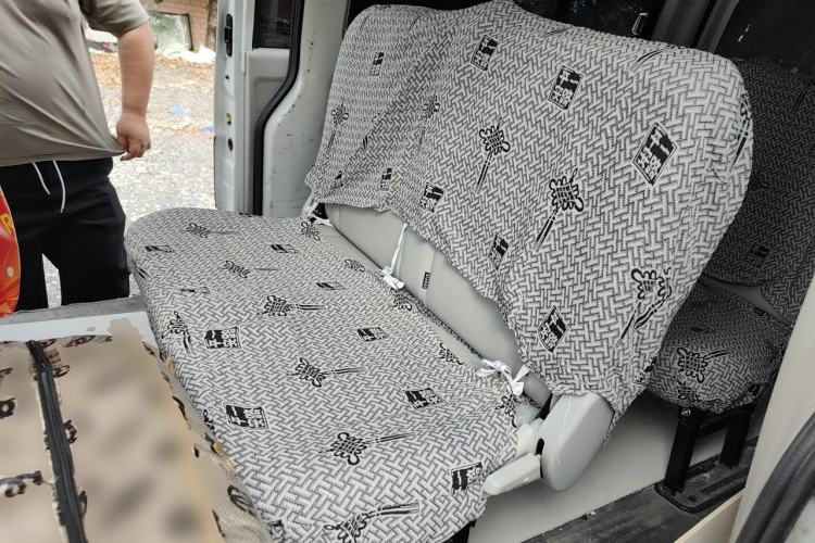 Used Jinbei New Hiace X30L 2024 Champion Edition Coach 5/6/7-Seater with Central Air Conditioning Left Rear Seat