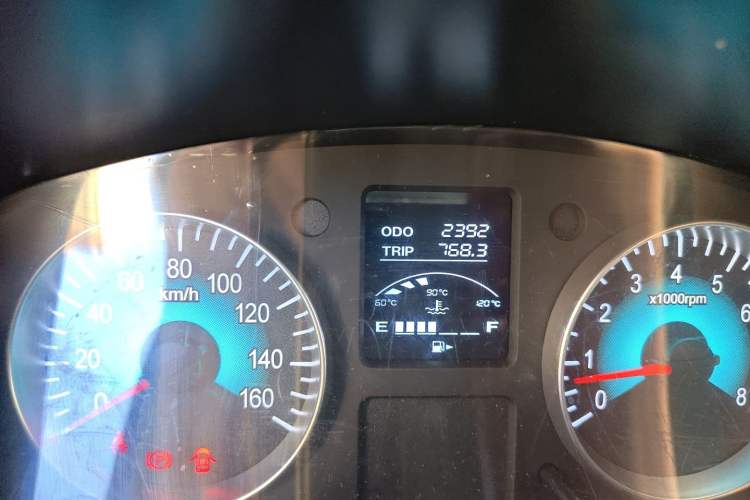 Used Jinbei New Hiace X30L 2024 Wealth Edition Van 2/5 Seats Odometer Close Up