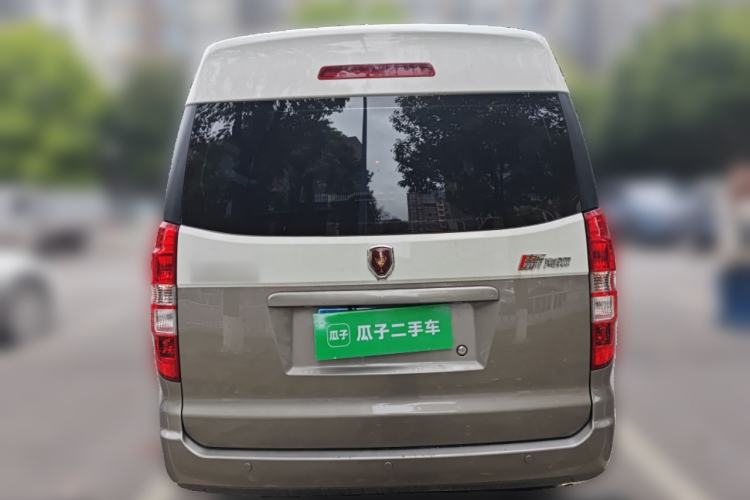Used Jinbei New Hiace X30L 2024 Champion Edition Passenger Vehicle 5/6/7 Seats Rear