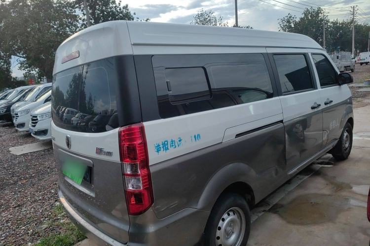 Used Jinbei New Hiace X30L 2024 Champion Edition Passenger Vehicle 5/6/7 Seats Exterior 3