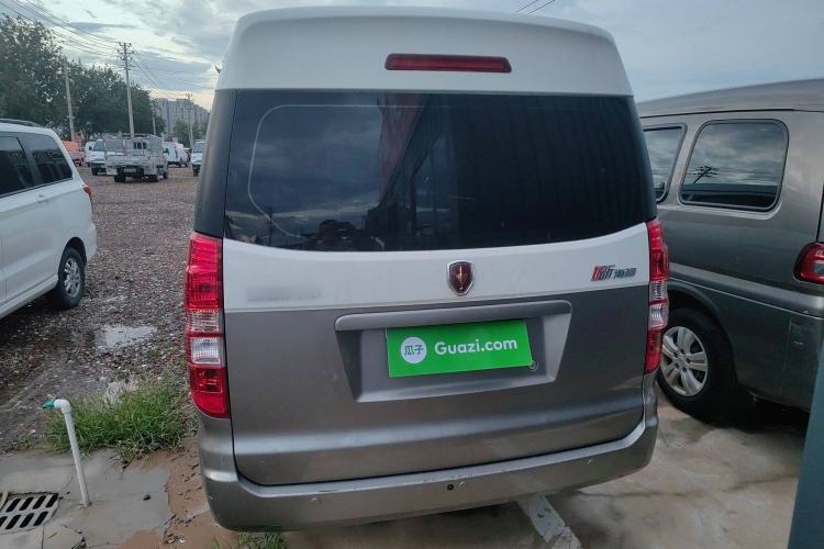 Used Jinbei New Hiace X30L 2024 Champion Edition Passenger Vehicle 5/6/7 Seats Exterior 4