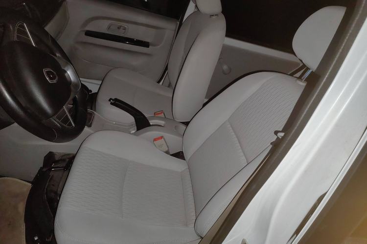 Used Jinbei New Hiace X30L 2024 Champion Edition Passenger Vehicle 5/6/7 Seats Left Front Seat