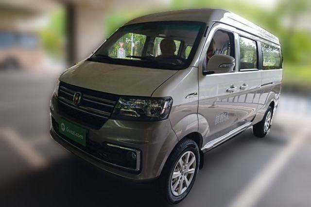 Used Jinbei New Hiace X30L 2024 Wealth Edition Passenger Van 5/6/7 Seater Front-Mounted Air Conditioning
