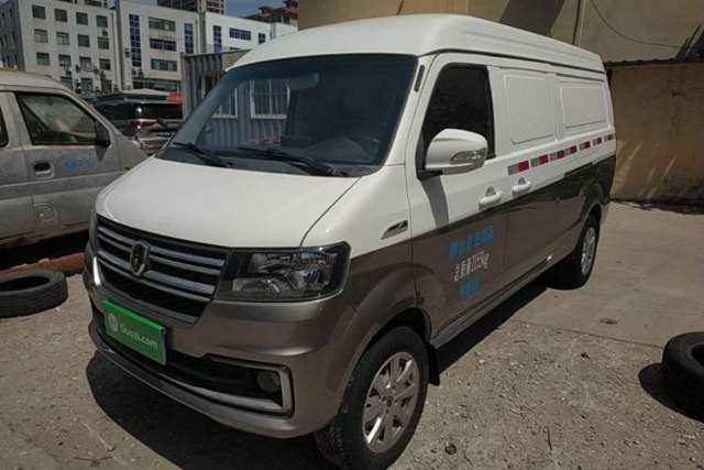 Used Jinbei New Hiace X30L 2024 Wealth Edition Van 2/5 Seats Front-Mounted Air Conditioning