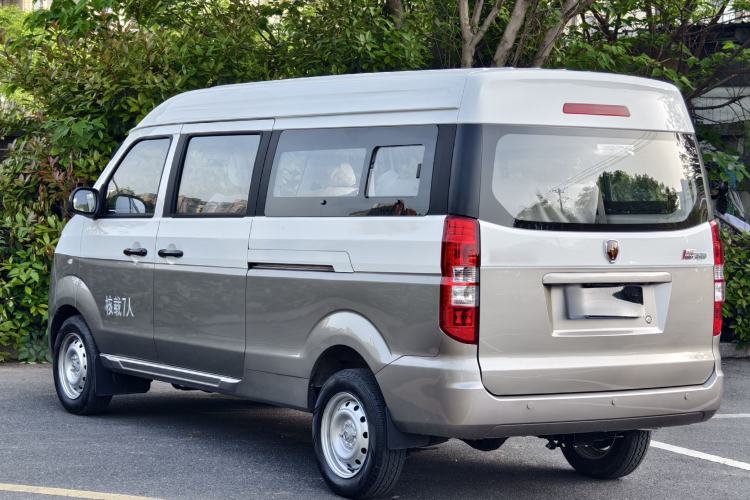 Used Jinbei New Hiace X30L 2024 Champion Edition Passenger Vehicle 5/6/7 Seats Exterior 3