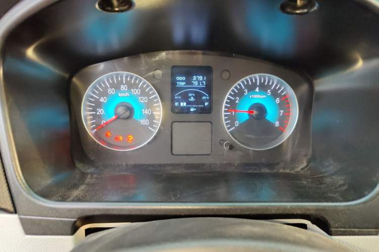 Used Jinbei New Hiace X30L 2024 Wealth Edition Passenger Vehicle 5/6/7 Seater Instrument Cluster