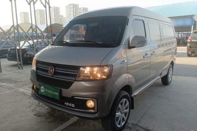Used Jinbei New Hiace X30L 2024 Wealth Edition Van 2/5 Seats Front-Mounted Air Conditioning